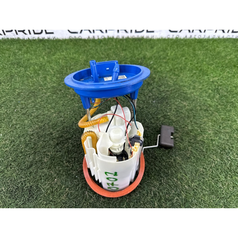 Топливный насос (топливная система) AUDI A3 8V 2015 1.8 CNSB 5Q0919051AP