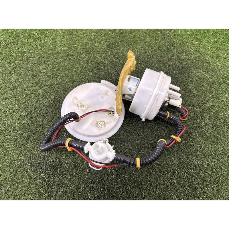 Топливный насос (топливная система) BMW 5-series F10 2015 2.0 N20 16117341301