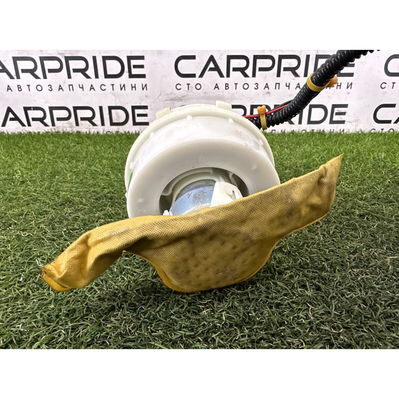 Топливный насос (топливная система) BMW 5-series F10 2015 2.0 N20 16117341301