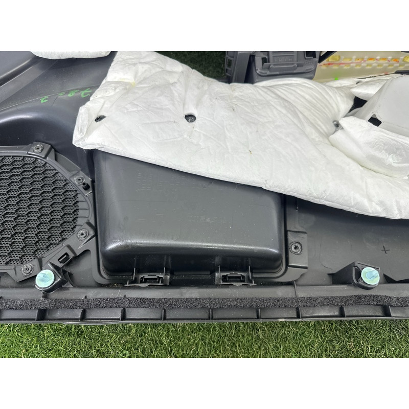 Дверная карта (салон) Nissan Rogue T33 2021 2.5 PR25DD 809A16RR7A