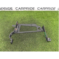 Кронштейн радиатора