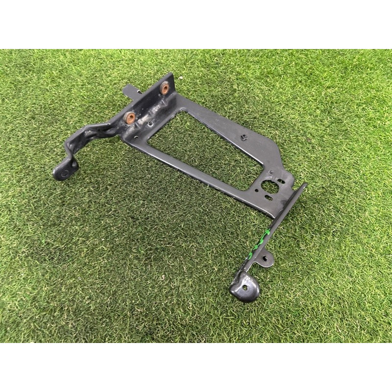 Кронштейн радиатора (кузов и элементы) AUDI Q7 4M 2017 3.0 CREC 4M0121262Q