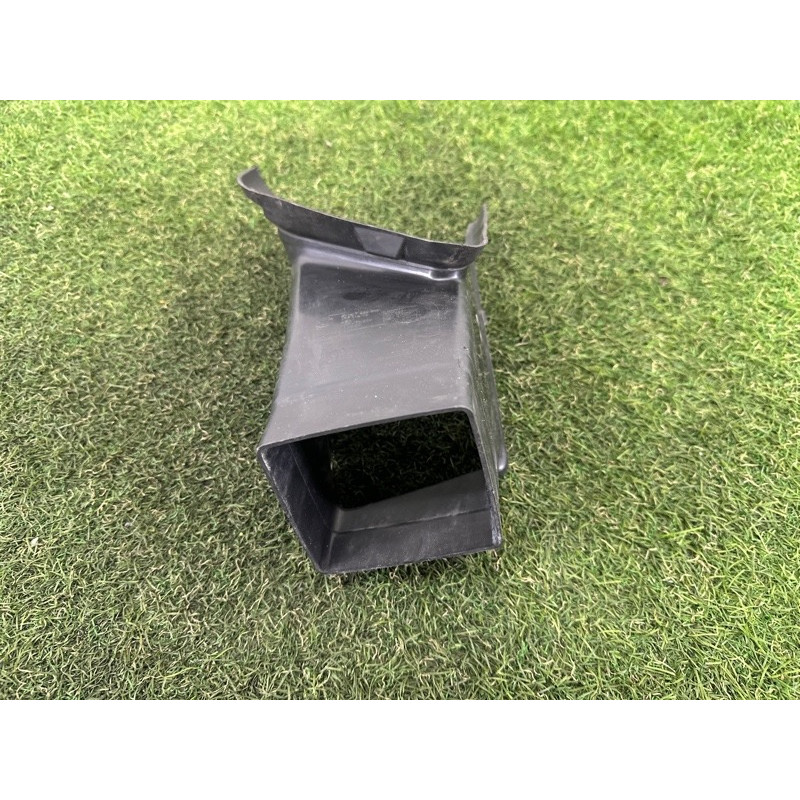 Воздуховод тормозов (кузов и элементы) BMW X5 E70 2013-2015 3.0 51747224684