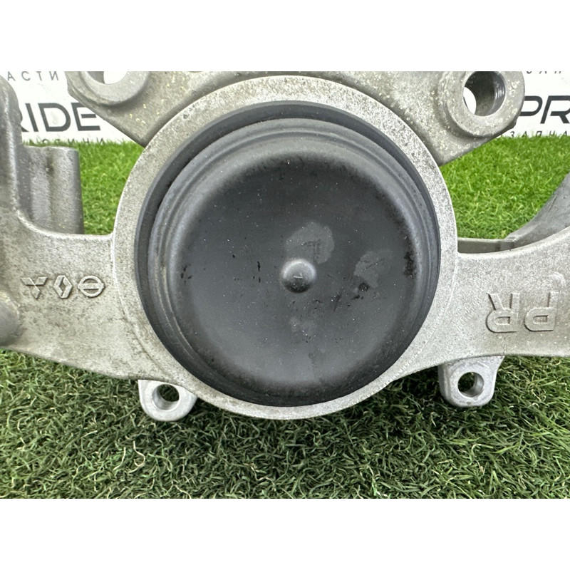 Подушка двигателя (двигатель и элементы) Nissan Rogue T33 2021 2.5 PR25DD 112206RA0A