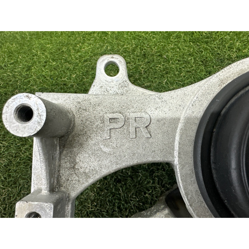 Подушка двигателя (двигатель и элементы) Nissan Rogue T33 2021 2.5 PR25DD 112206RA0A