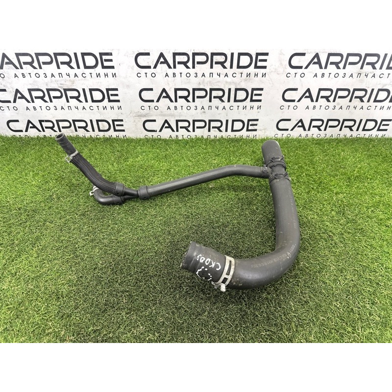 Патрубок (система охлаждения) Jeep Grand Cherokee WK2 2017 68244092AA