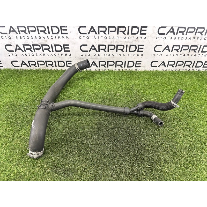 Патрубок (система охлаждения) Jeep Grand Cherokee WK2 2017 68244092AA