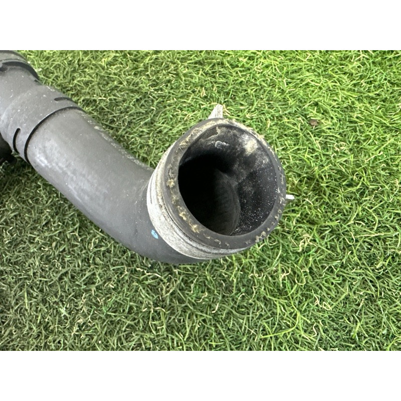 Патрубок (система охлаждения) Jeep Grand Cherokee WK2 2017 68244092AA