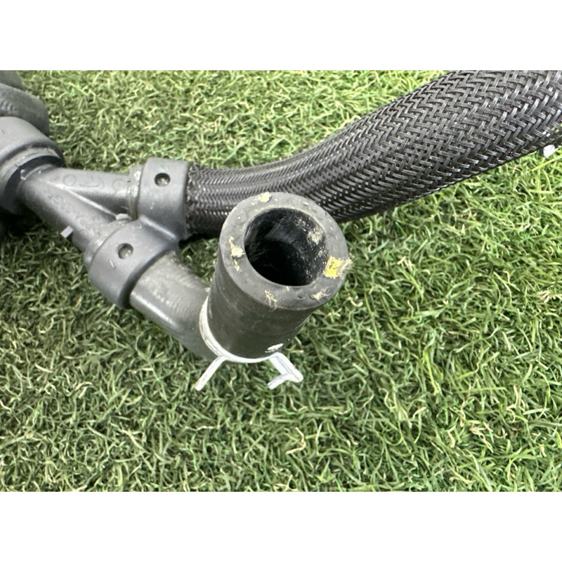 Патрубок (система охлаждения) Jeep Grand Cherokee WK2 2017 68244092AA