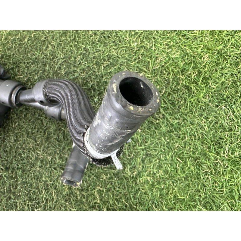 Патрубок (система охлаждения) Jeep Grand Cherokee WK2 2017 68244092AA