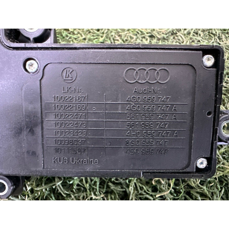 Блок регулировки сидения (закрытая категория) AUDI Q7 4M 2017 3.0 CREC 4G0959747A