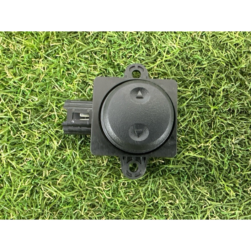 Блок регулировки сидения (закрытая категория) Nissan Rogue T33 2021 2.5 PR25DD 873176RA0A