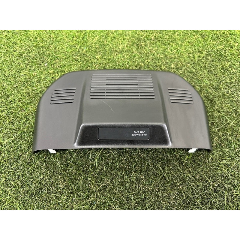 Накладка камеры (салон) Nissan Rogue T33 2021 2.5 PR25DD 284L86RR0A