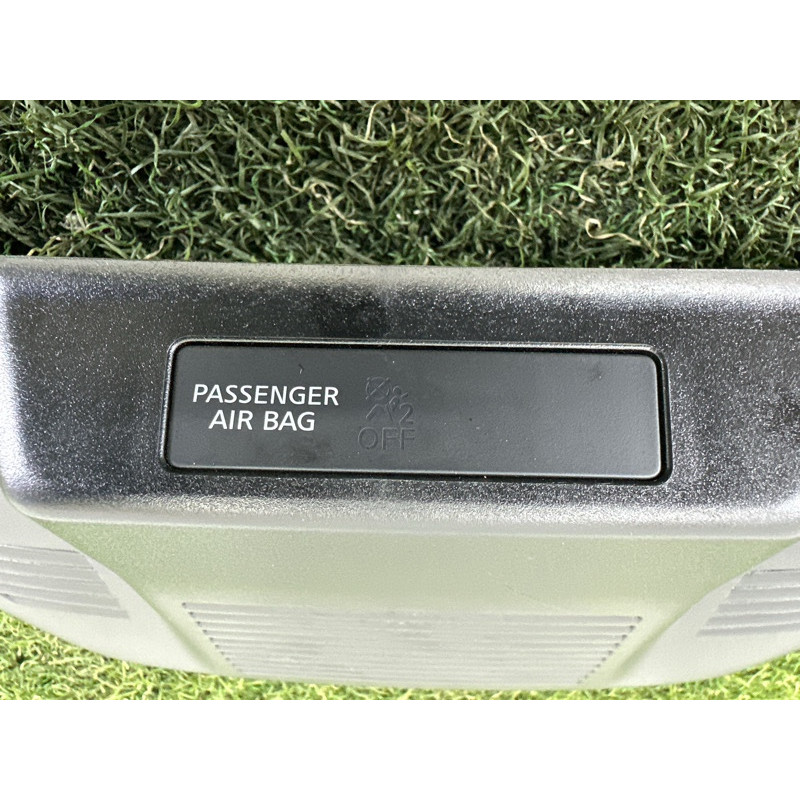 Накладка камеры (салон) Nissan Rogue T33 2021 2.5 PR25DD 284L86RR0A