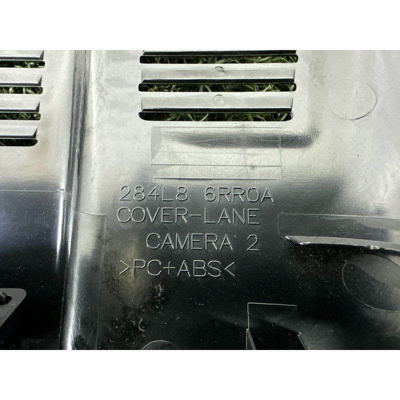 Накладка камеры (салон) Nissan Rogue T33 2021 2.5 PR25DD 284L86RR0A