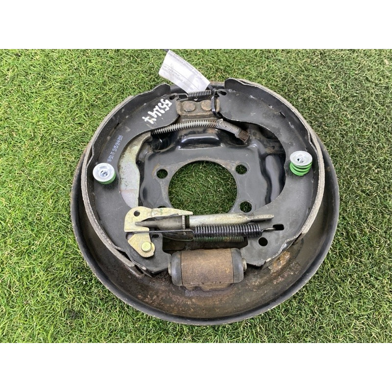 Пыльник тормозного диска (тормозная система) Jeep Patriot MK74 2012 2.4 5191297AA