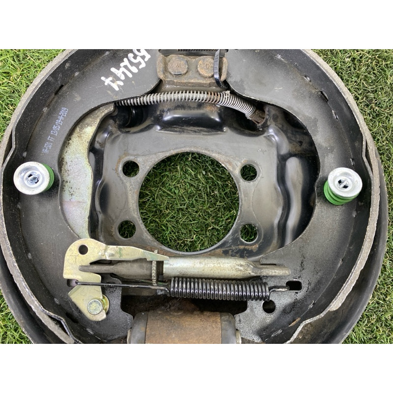 Пыльник тормозного диска (тормозная система) Jeep Patriot MK74 2012 2.4 5191297AA