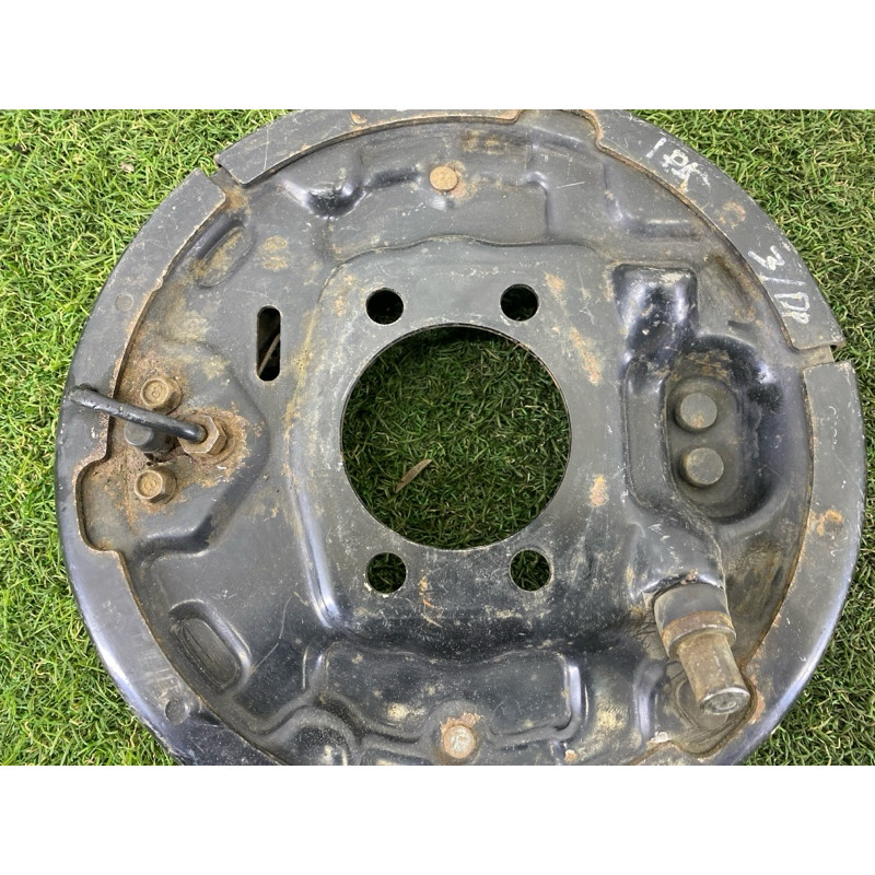 Пыльник тормозного диска (тормозная система) Jeep Patriot MK74 2012 2.4 5191298AA