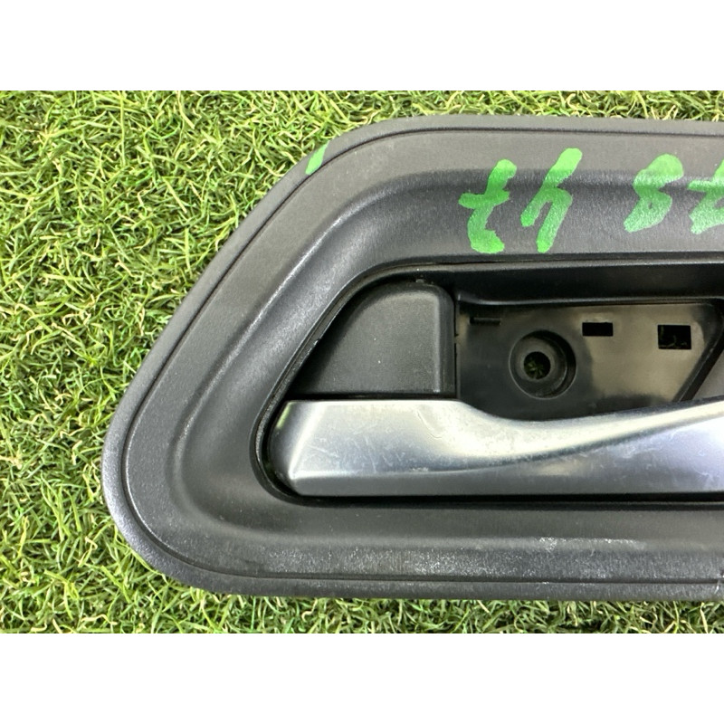 Ручка двери внутренняя (салон) Nissan Rogue T33 2021 2.5 PR25DD 806716RR0A