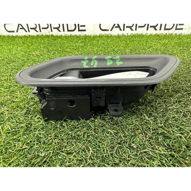 Ручка двери внутренняя (салон) Nissan Rogue T33 2021 2.5 PR25DD 806716RR0A