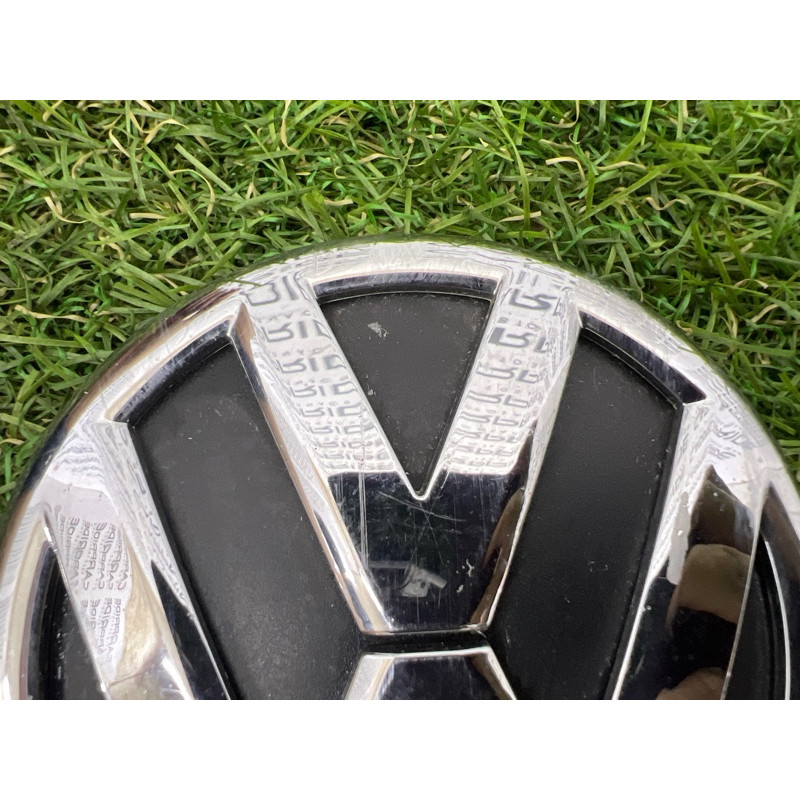 Эмблема (кузов и элементы) Volkswagen Jetta MK6 2011 2.0 5c6853630