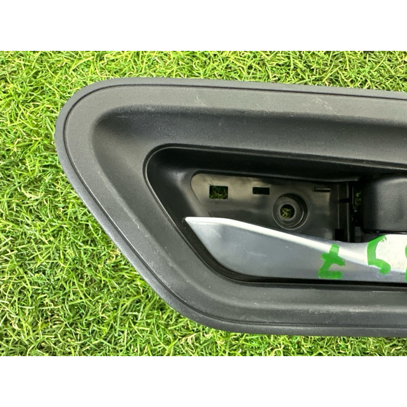 Ручка двери внутренняя (салон) Nissan Rogue T33 2021 2.5 PR25DD 806706RR0A