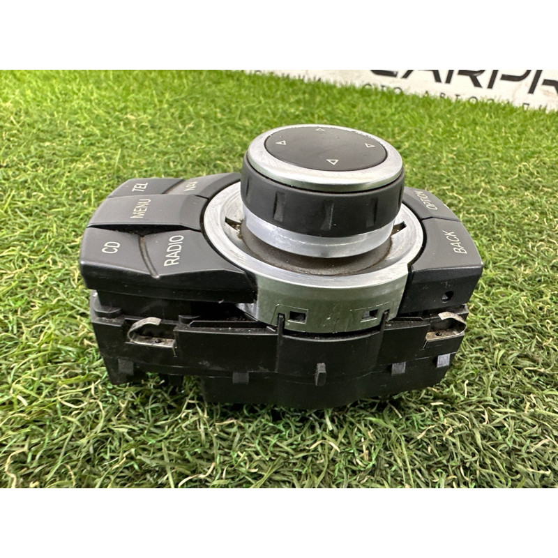 Блок кнопок мультимедиа (электрика / блок управления) BMW X5 E70 2011 3.0 N55B30 65829334611