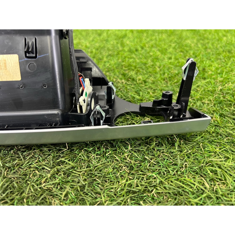 Центральный дефлектор салона (салон) BMW X3 F25 2013 3.0 N55B30 51459257226