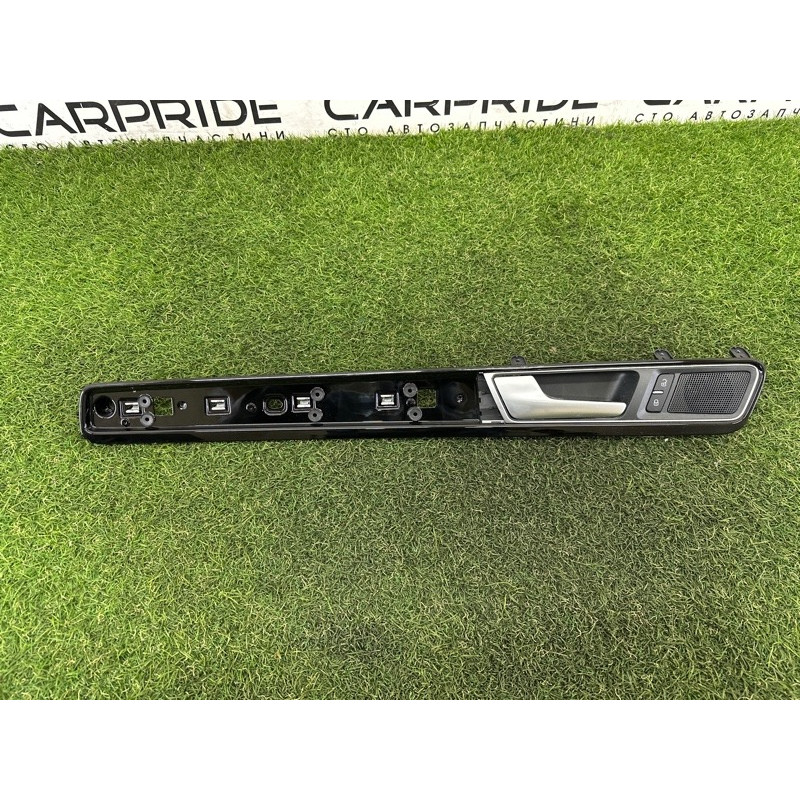 Ручка дверей внутрішня (салон) Volkswagen Touareg NF 2015 3.6 CGRA 7P6867469BLDOZ
