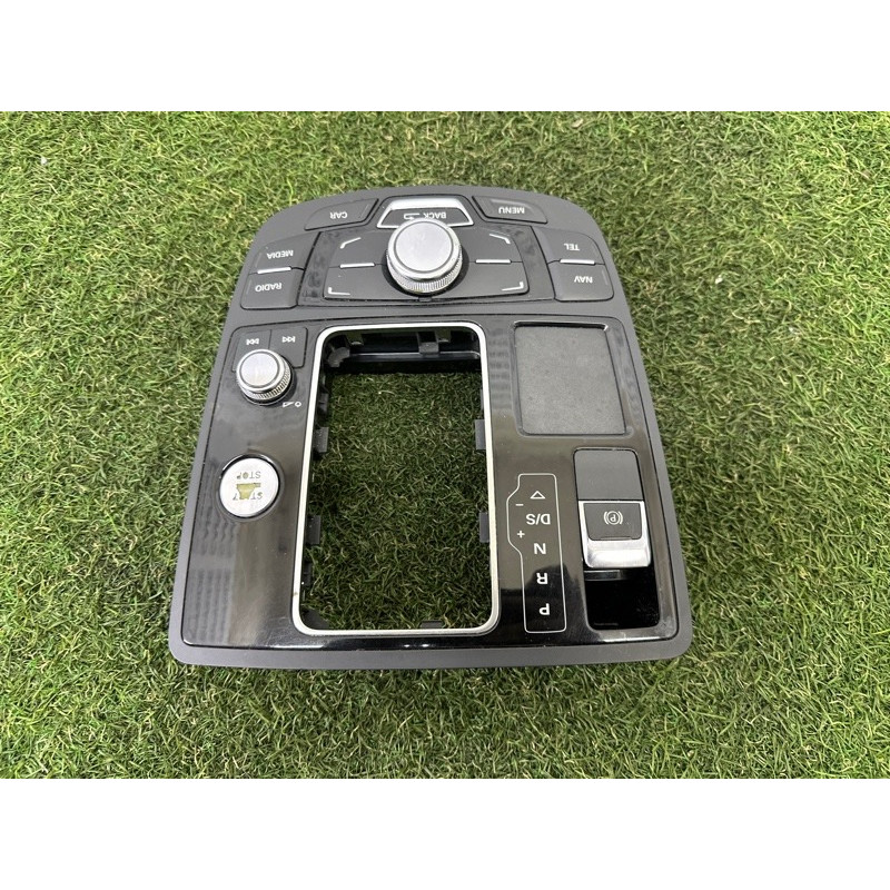 Блок управления мультимедиа (электрика / блоки управления) AUDI A7 4G 2012 3.0 CGXB 4G1919610C