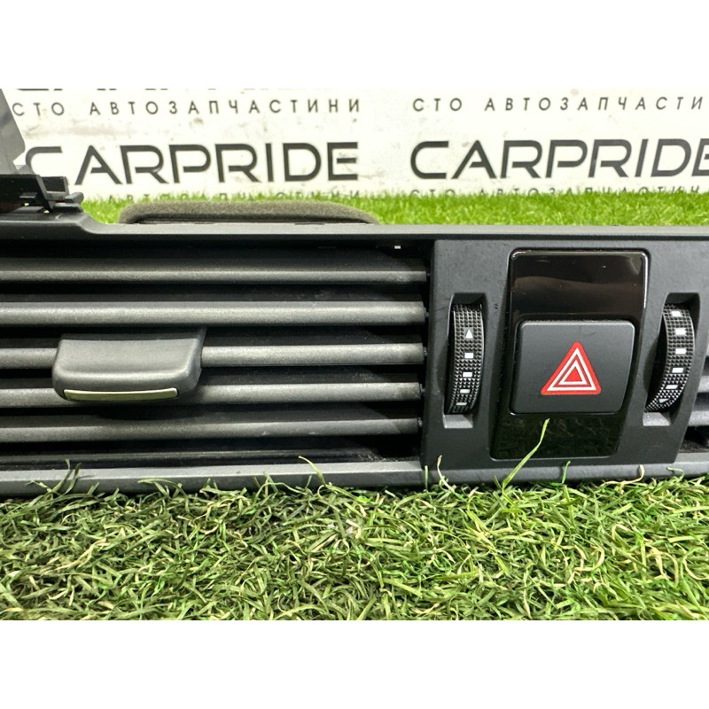 Центральный дефлектор салона (салон) AUDI A7 4G 2012 3.0 CGXB 4G1820951G6PS