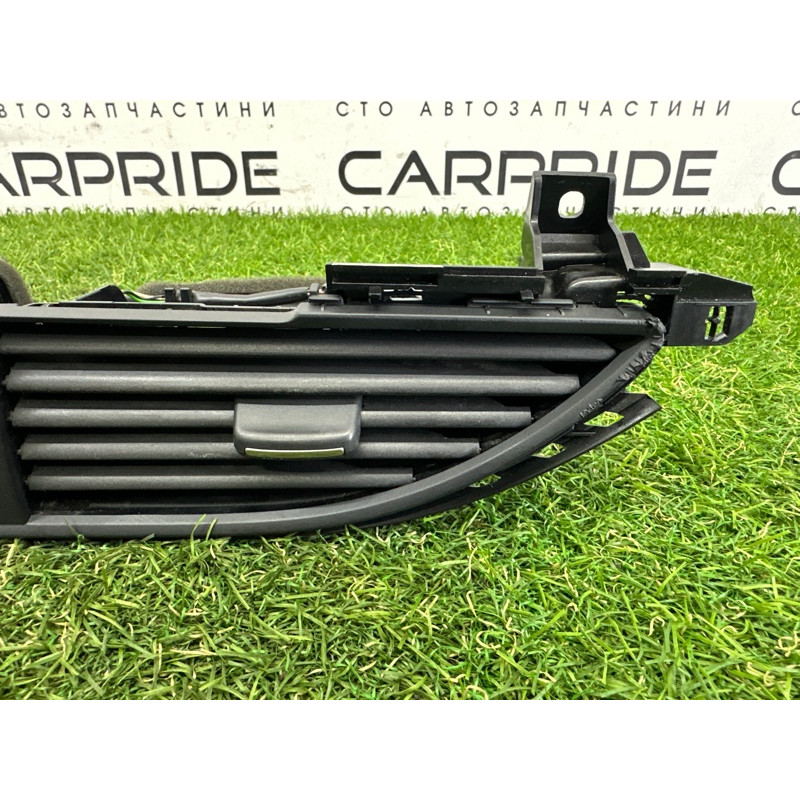 Центральный дефлектор салона (салон) AUDI A7 4G 2012 3.0 CGXB 4G1820951G6PS