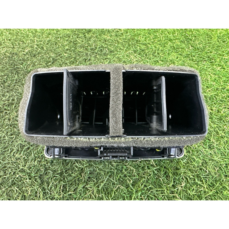 Дефлектор воздуховода (салон) AUDI A7 4G 2012 3.0 CGXB 4G0819203A6PS