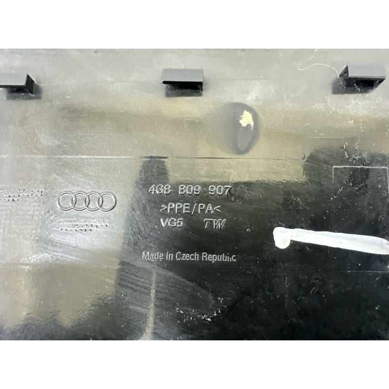 Лючок топливного бака (кузов и элементы) AUDI A7 4G 2012 3.0 CGXB 4G8809907GRU