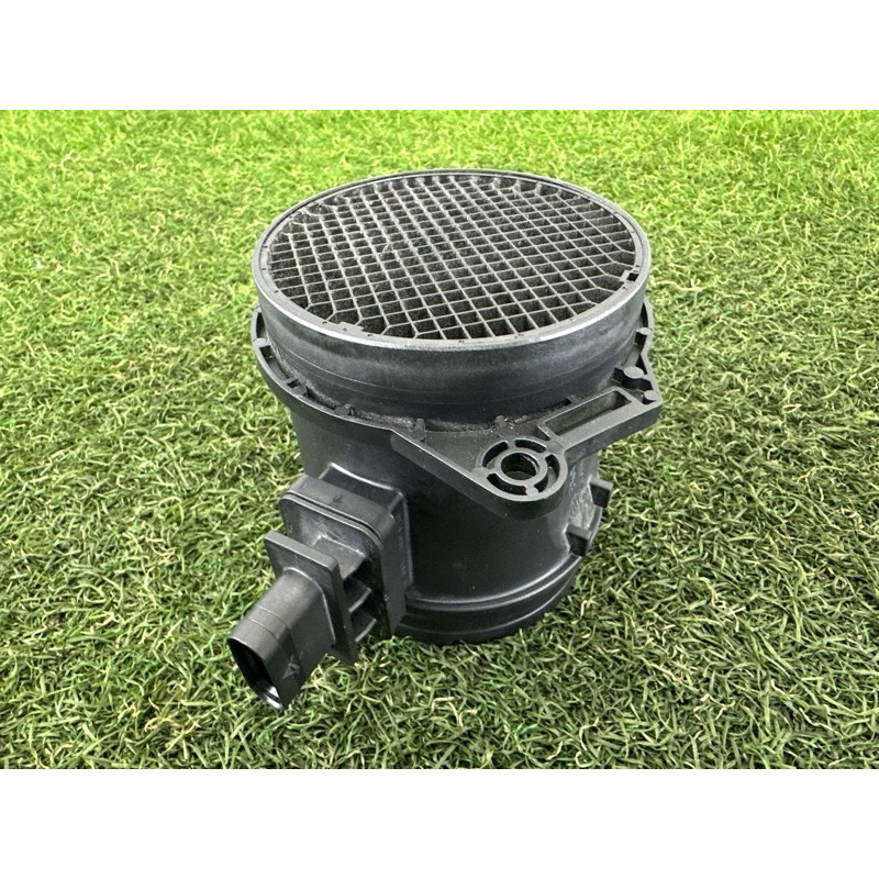 Датчик массового расхода воздуха (электрика двигателя) Volkswagen Touareg NF 2015 3.6 CGRA 03H906461A