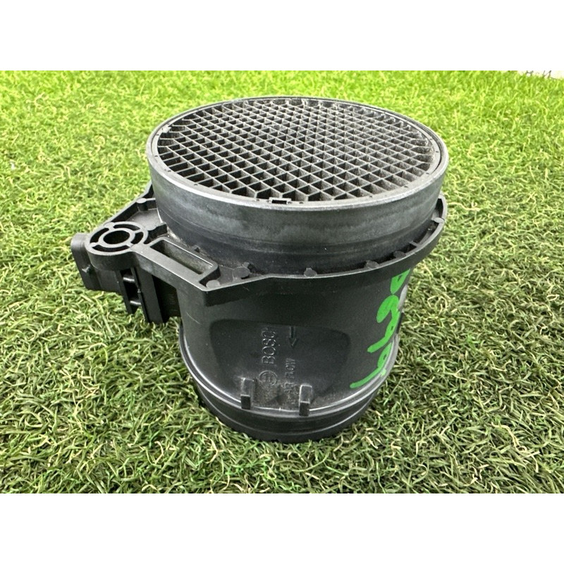 Датчик массового расхода воздуха (электрика двигателя) Volkswagen Touareg NF 2015 3.6 CGRA 03H906461A