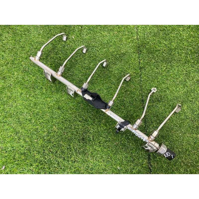 Топливная рампа (топливная система) BMW 7-series F01 2011 3.0 N54 13537575480