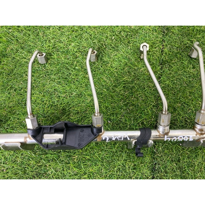 Топливная рампа (топливная система) BMW 7-series F01 2011 3.0 N54 13537575480