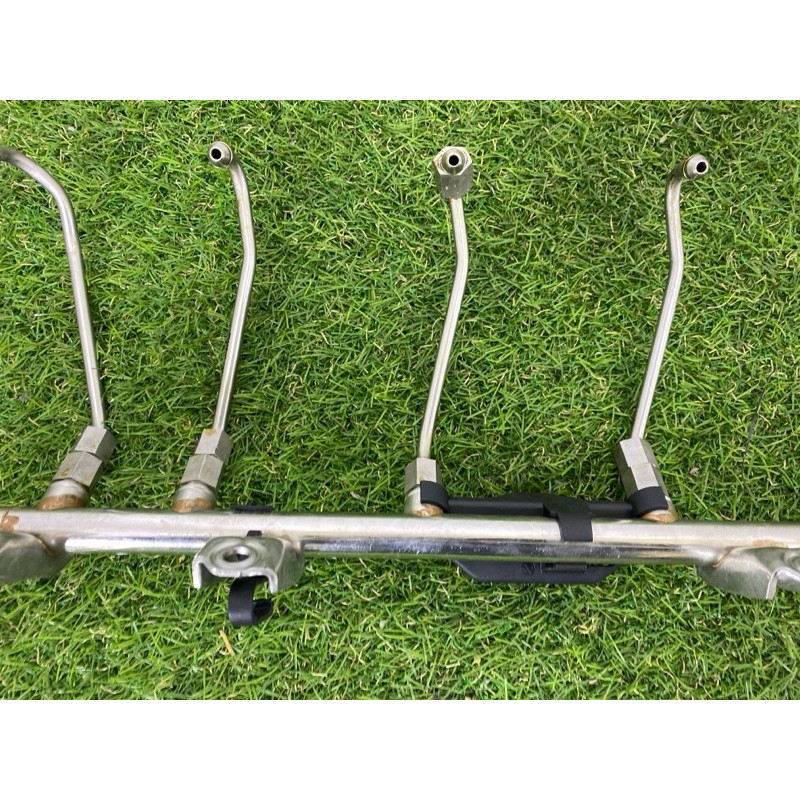 Топливная рампа (топливная система) BMW 7-series F01 2011 3.0 N54 13537575480