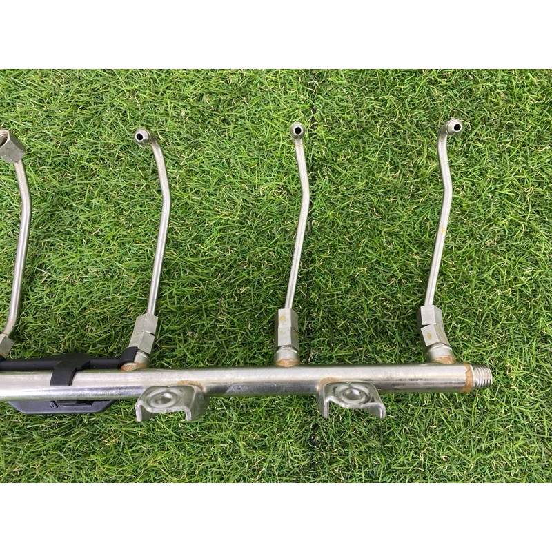 Топливная рампа (топливная система) BMW 7-series F01 2011 3.0 N54 13537575480