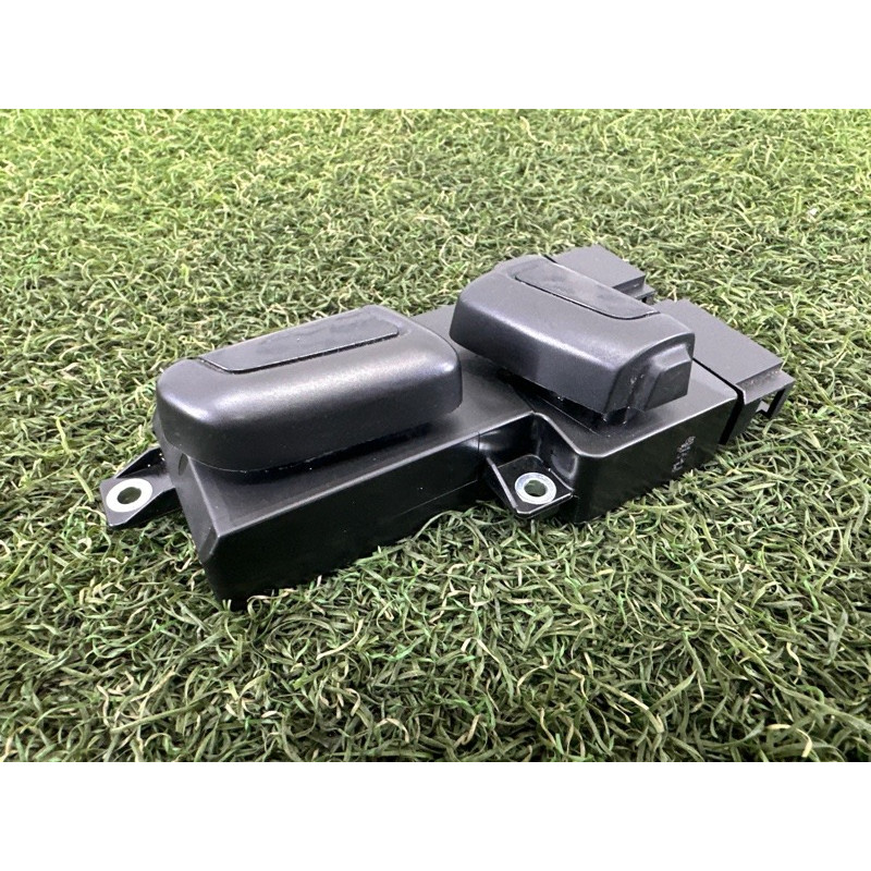 Блок регулировки сидения (закрытая категория) Volkswagen Touareg NF 2015 3.6 CGRA 7P6959748