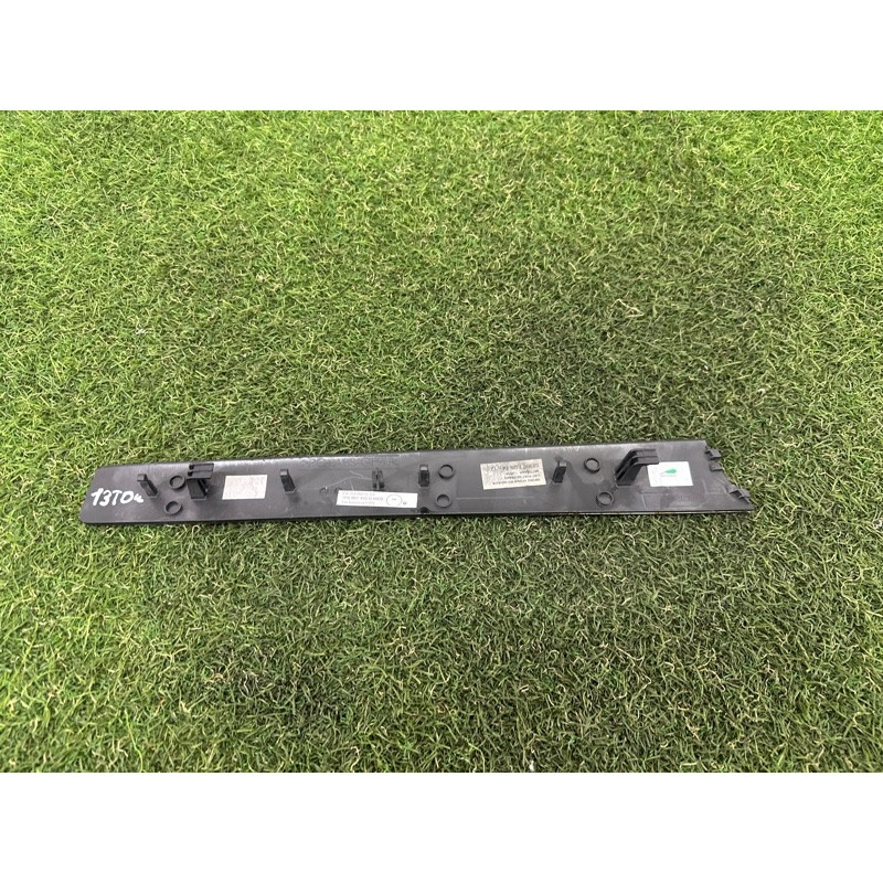 Декоративна накладка карти дверей (салон) Volkswagen Touareg NF 2015 3.6 CGRA 7P6867450DWD9