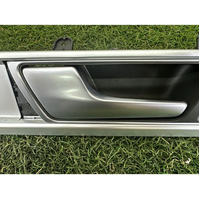 Ручка дверей внутрішня (салон) Volkswagen Touareg NF 2015 3.6 CGRA 7P6867469BEOUM