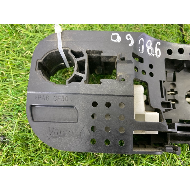 Кронштейн ручки двери (кузов и элементы) Renault Scenic III 2011 1.6 R9M 806060041R