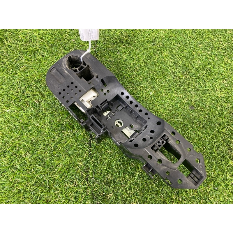 Кронштейн ручки двери (кузов и элементы) Renault Scenic III 2011 1.6 R9M 806060041R