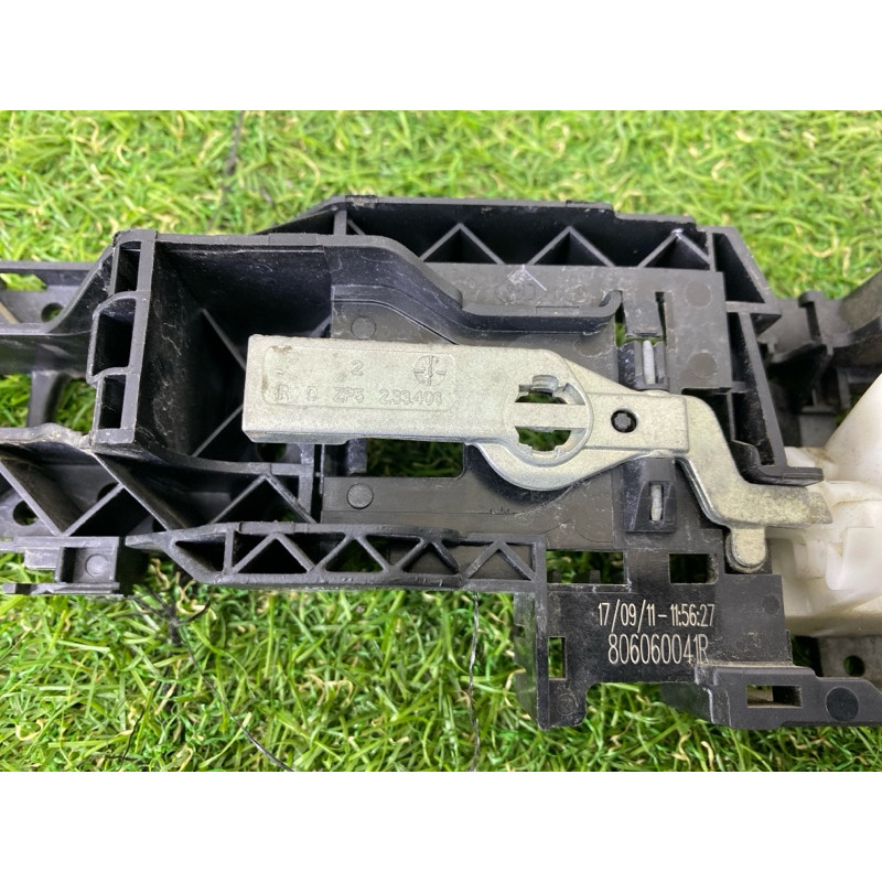 Кронштейн ручки двери (кузов и элементы) Renault Scenic III 2011 1.6 R9M 806060041R
