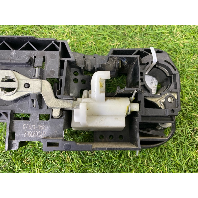 Кронштейн ручки двери (кузов и элементы) Renault Scenic III 2011 1.6 R9M 806060041R