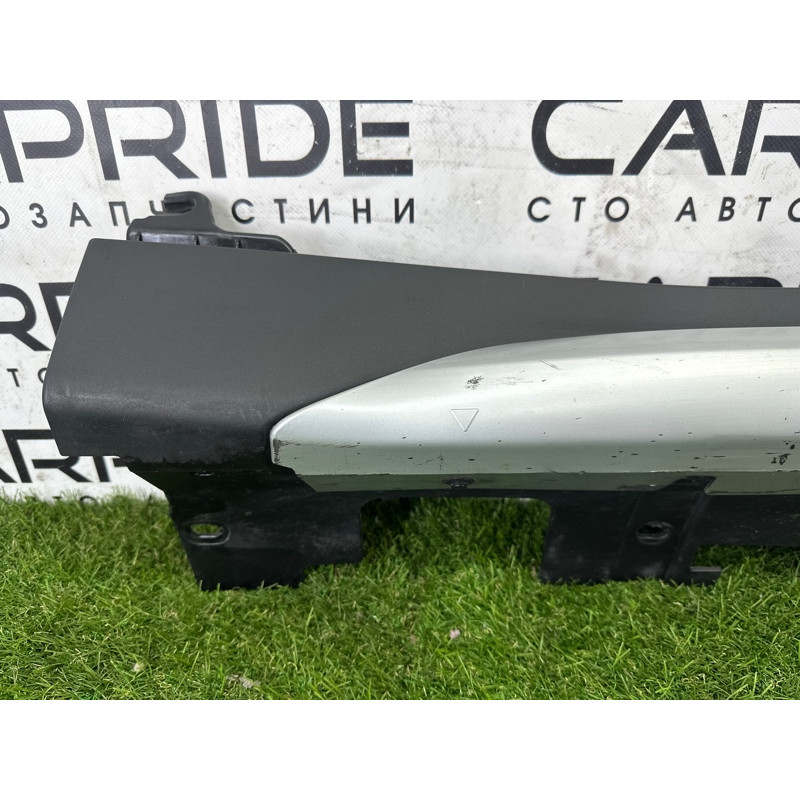 Накладка на порог (кузов и элементы) BMW X1 F48 2016 2.0 B46B20 51777403399