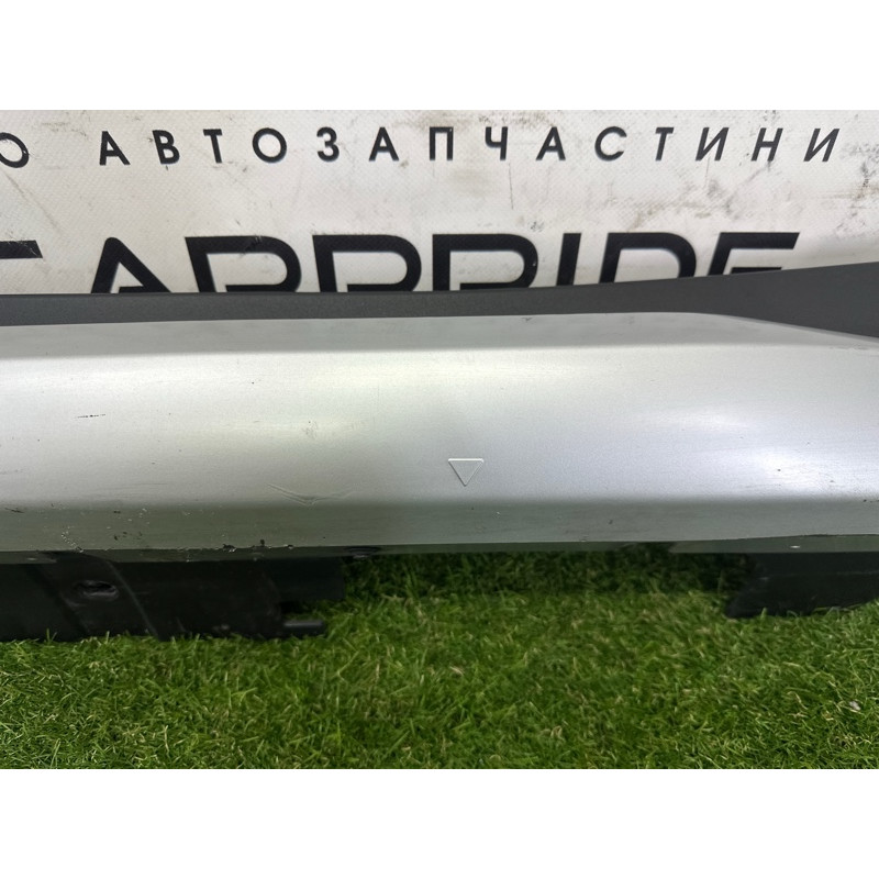 Накладка на порог (кузов и элементы) BMW X1 F48 2016 2.0 B46B20 51777403399
