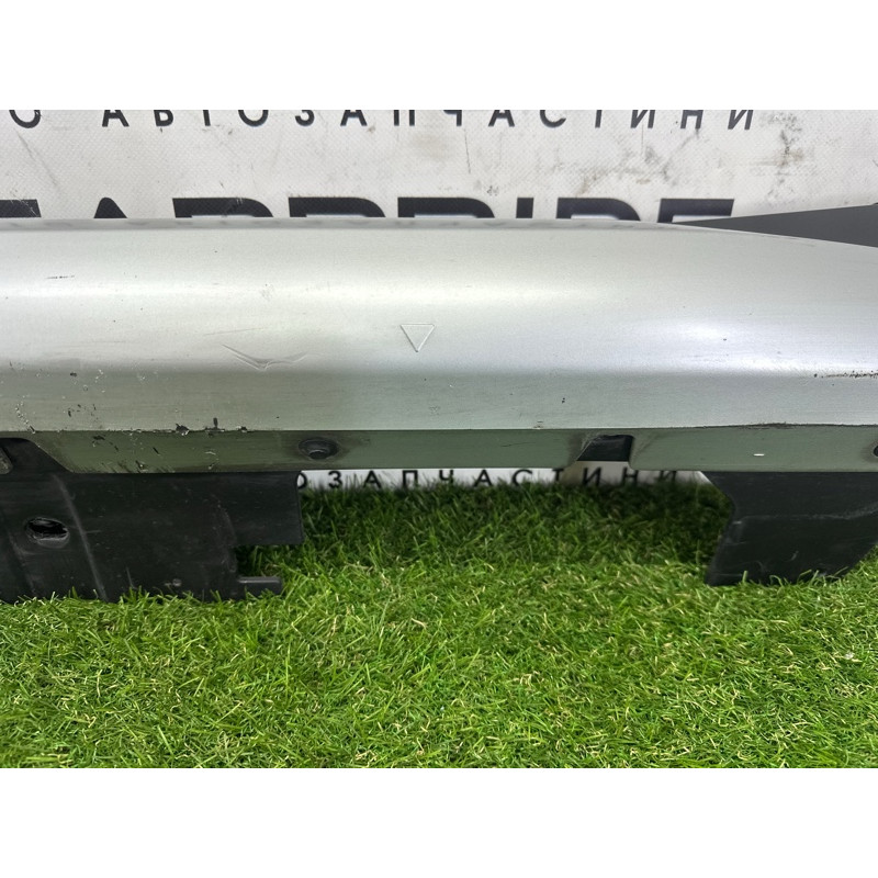 Накладка на порог (кузов и элементы) BMW X1 F48 2016 2.0 B46B20 51777403399